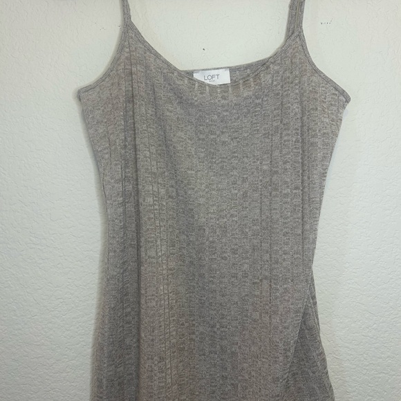 3 pack of Large Loft tank tops - Picture 6 of 11